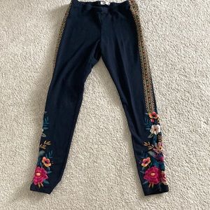 JOHNNY  WAS Embroidered Leggings